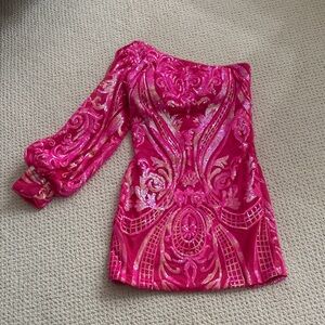 Vibrant Pink One-Shoulder Dress with Gold Patterns